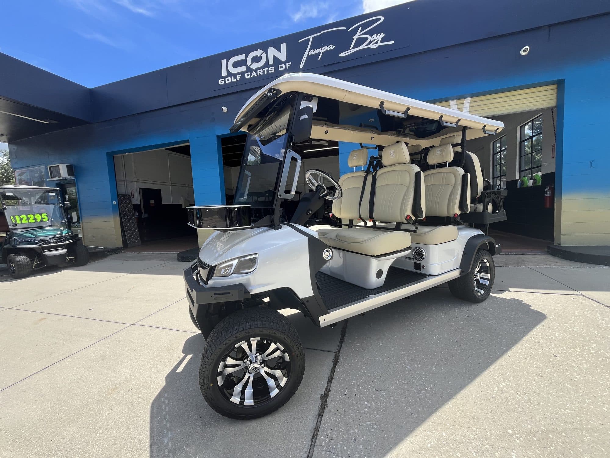 2026 Conquest S60L golf cart in White, photo 1 of 9 (stock IGC-1081)
