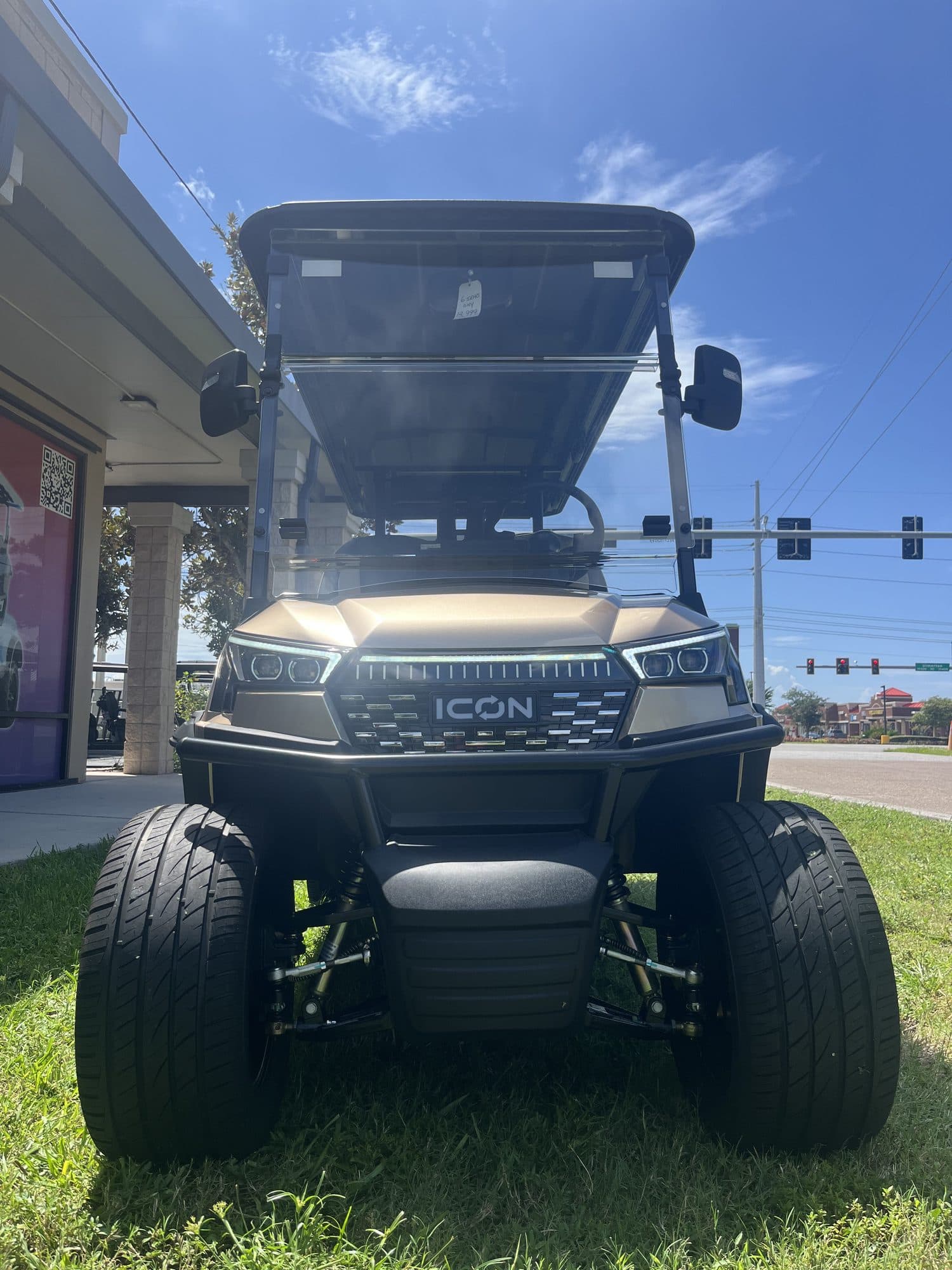 2026 ICON i60X golf cart in Champagne, photo 1 of 9 (stock IGC-1015)