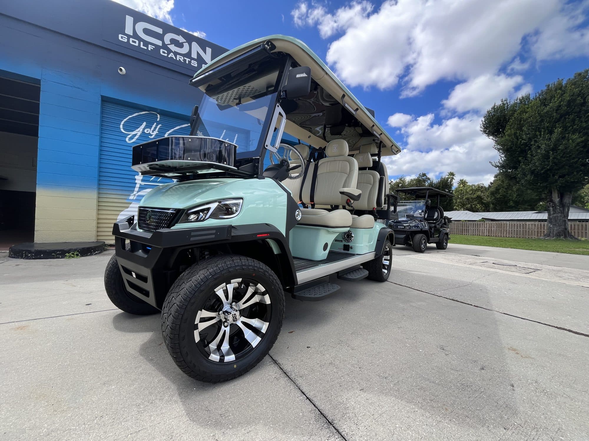 Conquest S60L golf cart in Seafoam, photo 1 of 10 (stock IGC-1082)